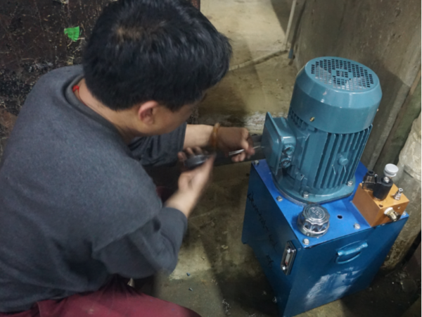 佛山升降平臺液壓系統維護